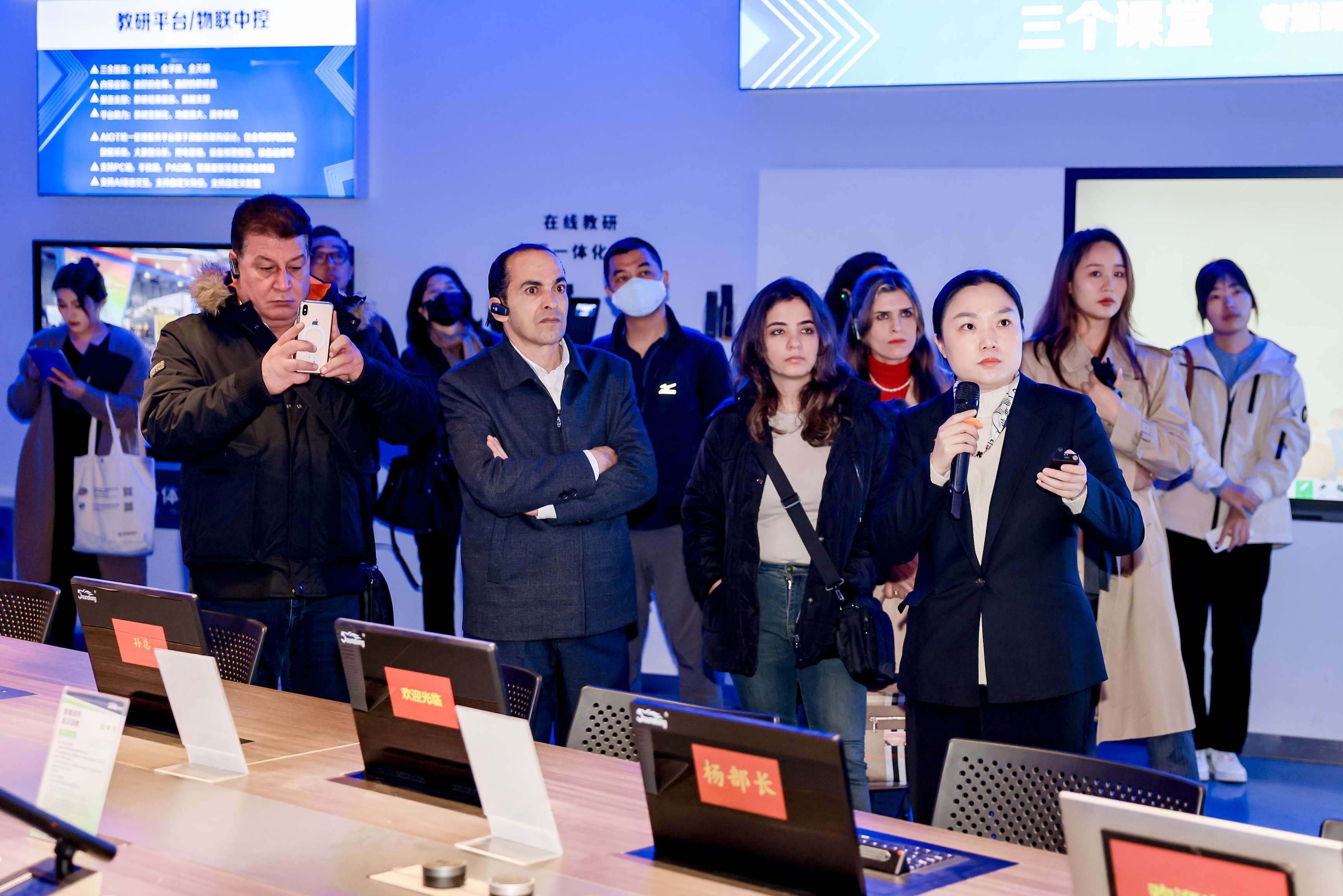 外媒記者紛紛點(diǎn)贊！“機(jī)遇中國(guó)·濱海寧波”全球傳播行動(dòng)采訪團(tuán)正式到訪音王