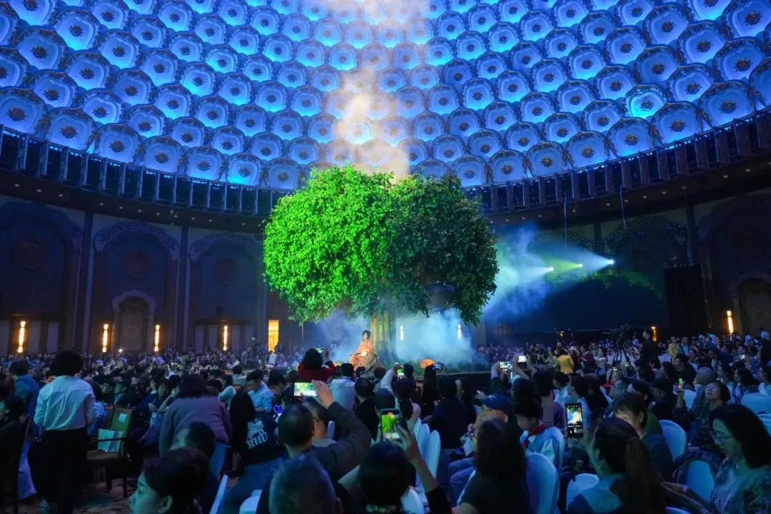 一場聲音的革命來襲|音王集團旗下“CADAC國際先進HOA沉浸聲”魅力盛放2024海峽兩岸公益慈善音樂會 一場聲音的革命來襲|音王集團旗下“CADAC國際先進HOA沉浸聲”魅力盛放2024海峽兩岸公益慈善音樂會