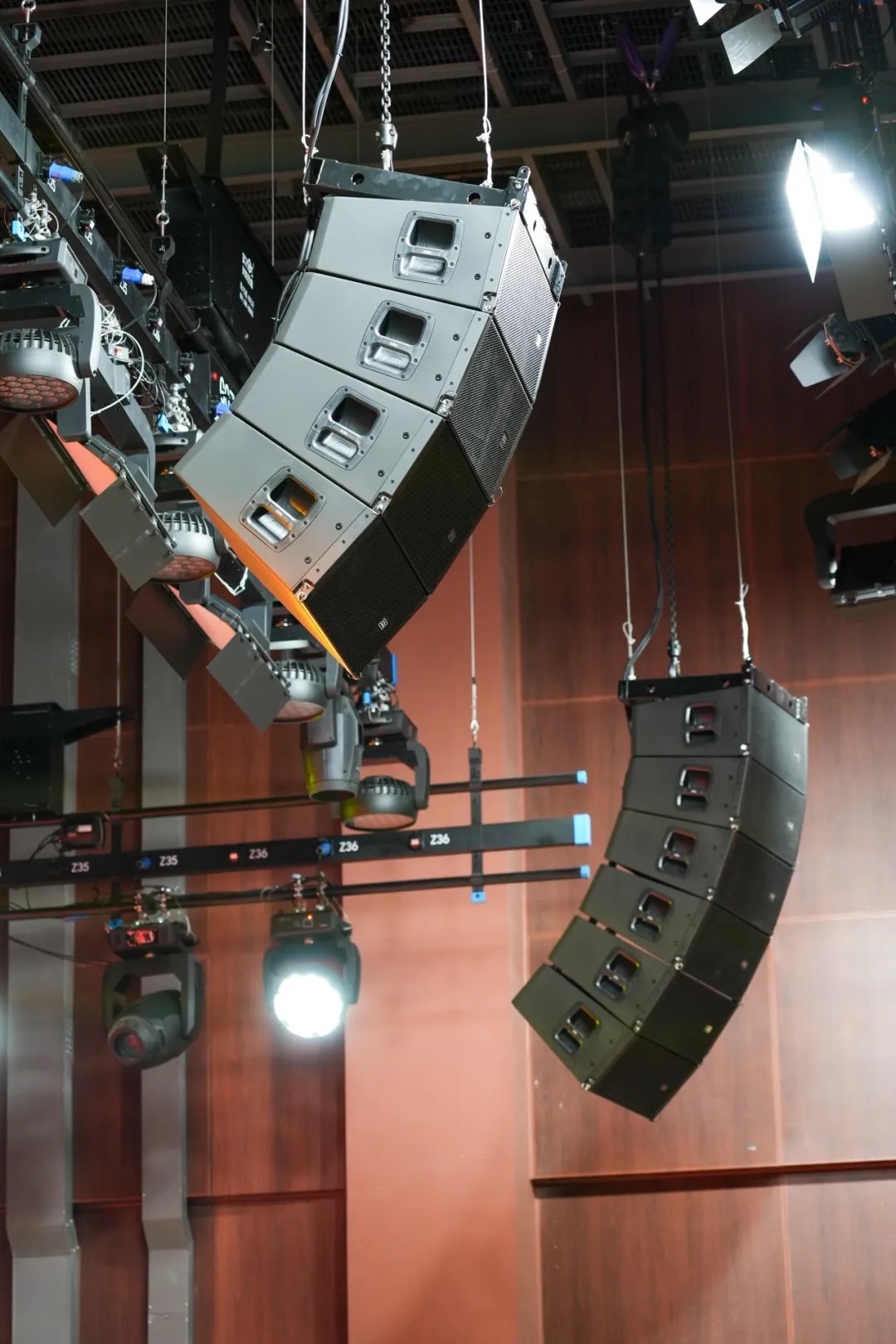 重磅 | “元宇宙時(shí)代沉浸聲系統(tǒng)聯(lián)合實(shí)驗(yàn)室”盛大揭牌 重磅 | “元宇宙時(shí)代沉浸聲系統(tǒng)聯(lián)合實(shí)驗(yàn)室”盛大揭牌