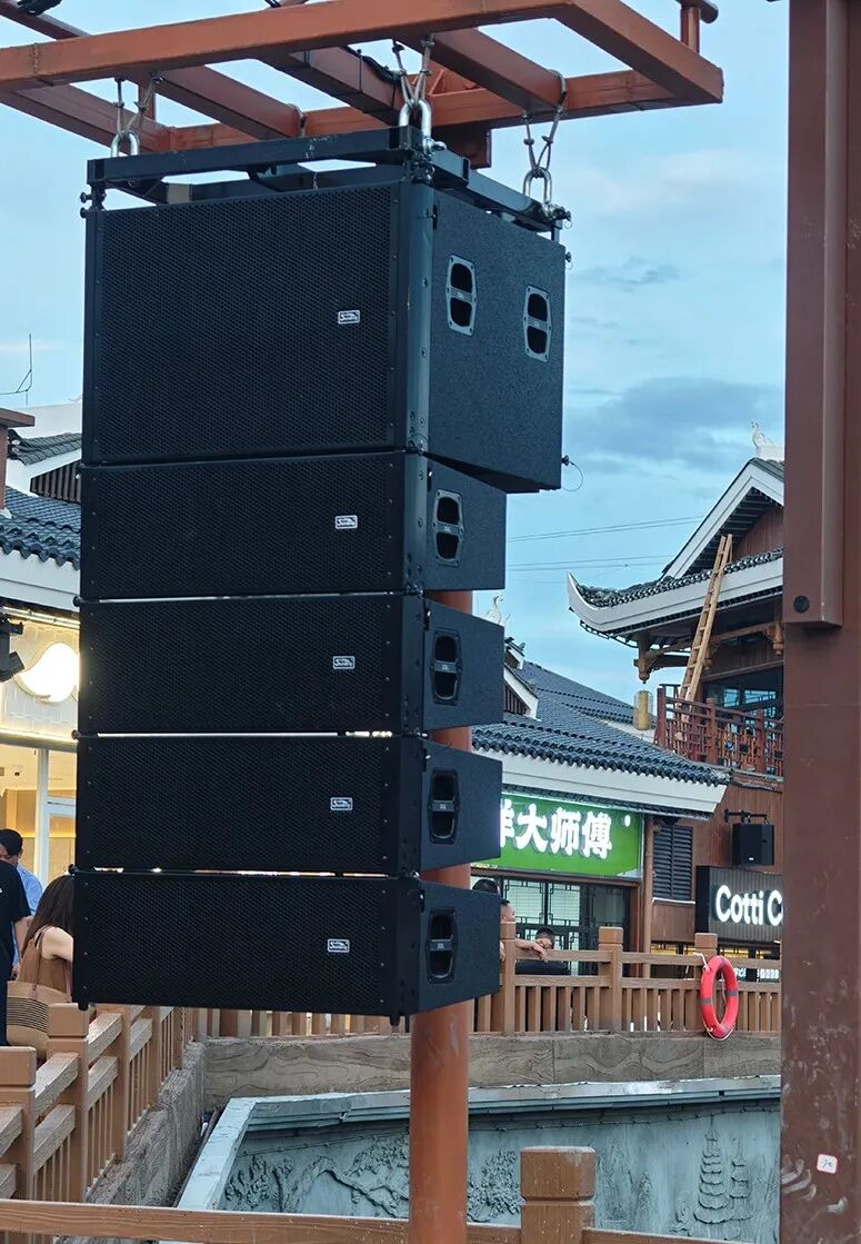 榆樹灣·青春廣場(chǎng) 榆樹灣·青春廣場(chǎng)